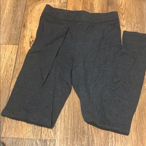 Victoria Secret small grey leggings PINK